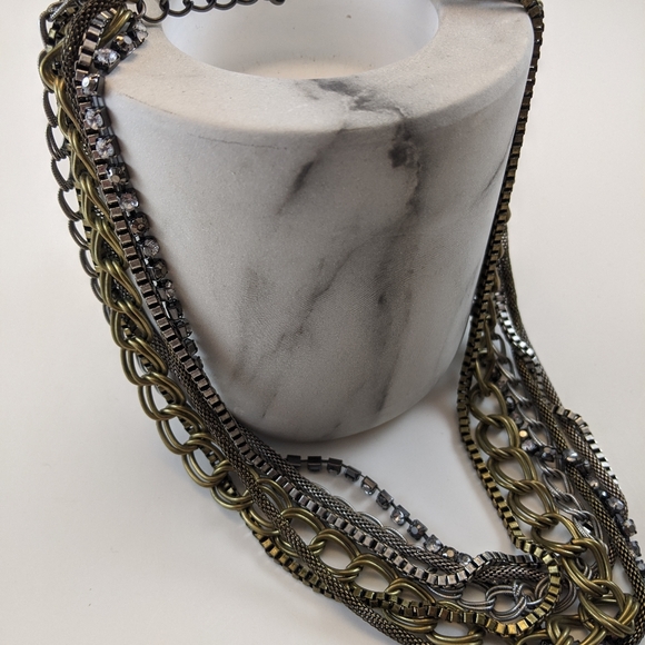 Vera Wang seven strand multicolor fashion necklace - Picture 2 of 4